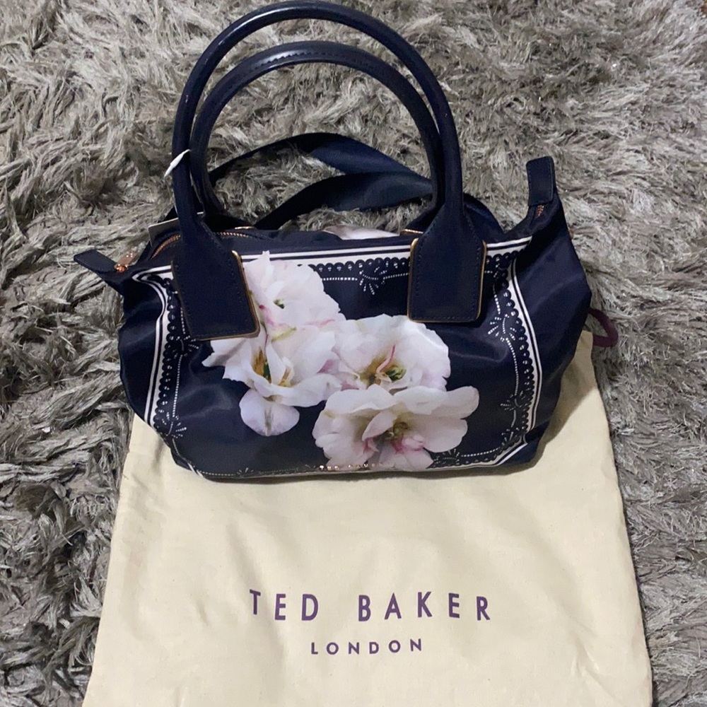 Handbag